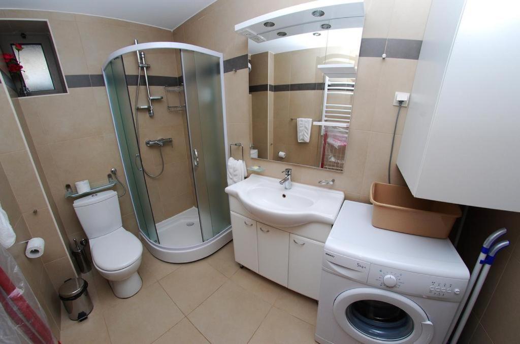 Bh Rialto Apartment Sveti Stefan Bagian luar foto