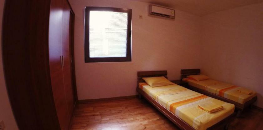 Bh Rialto Apartment Sveti Stefan Bagian luar foto